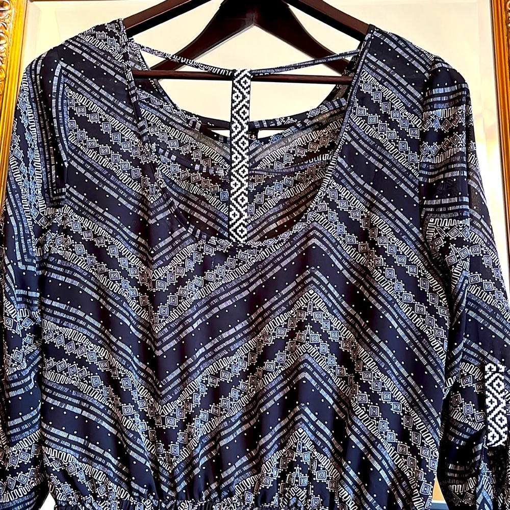 NWOT MAURICES LIGHT WEIGHT WRINKLE FREE FABRIC 3/4 SLEEVE SUMMER TOP SMALL - Picture 5 of 9